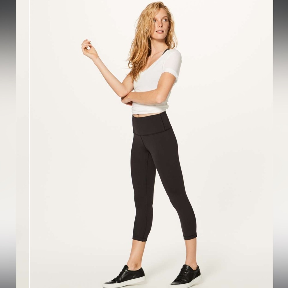 Lululemon Wunder Under Crop (Hi-Rise) 21” Black